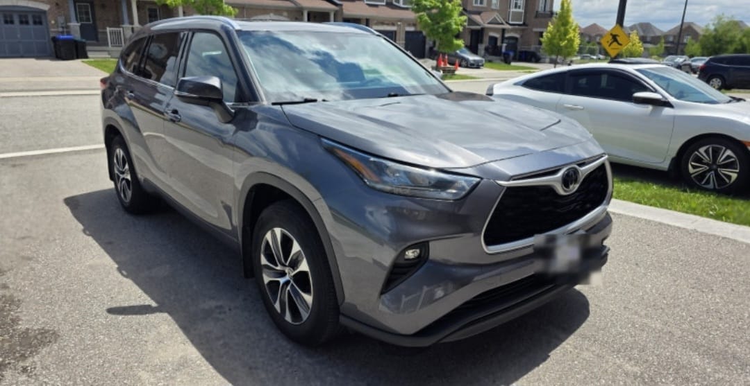Grey 2022 Highlander XLE